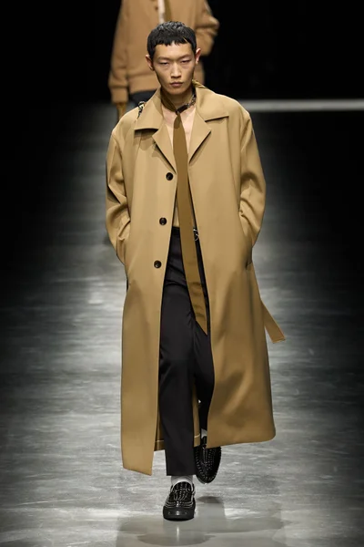 Look 6
